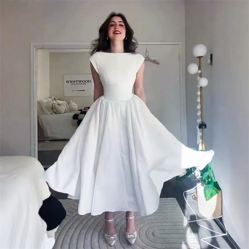 エレガントなプリンセス女性ウエディングドレスセクシーな O  - Women'S Red Formal Wear のレビューと価格