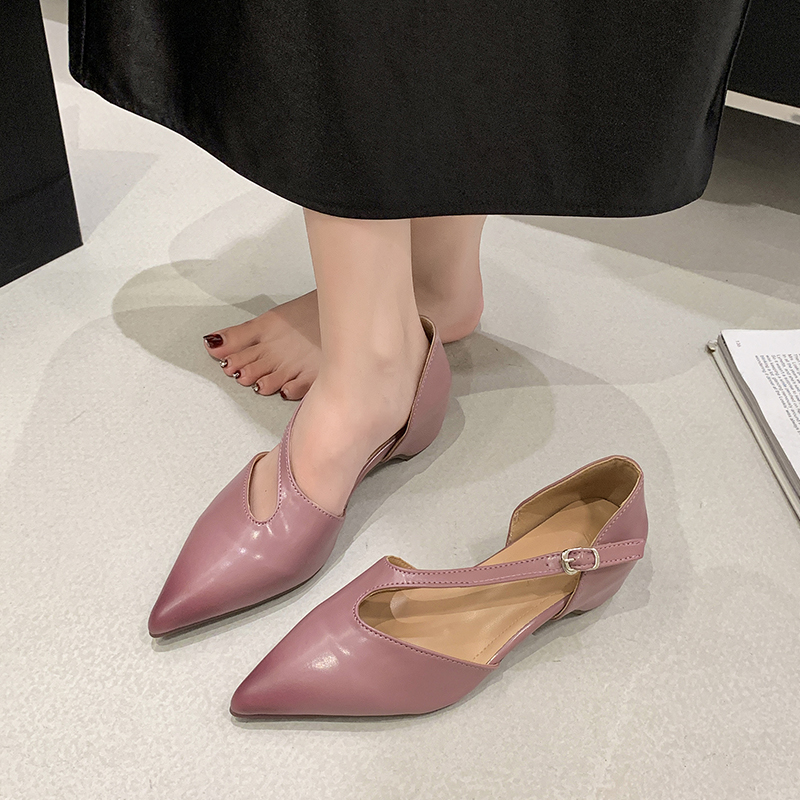フランス製ポインテッドトゥサンダル レディース 夏用 通気性 - Pump Heel Block のレビューと価格