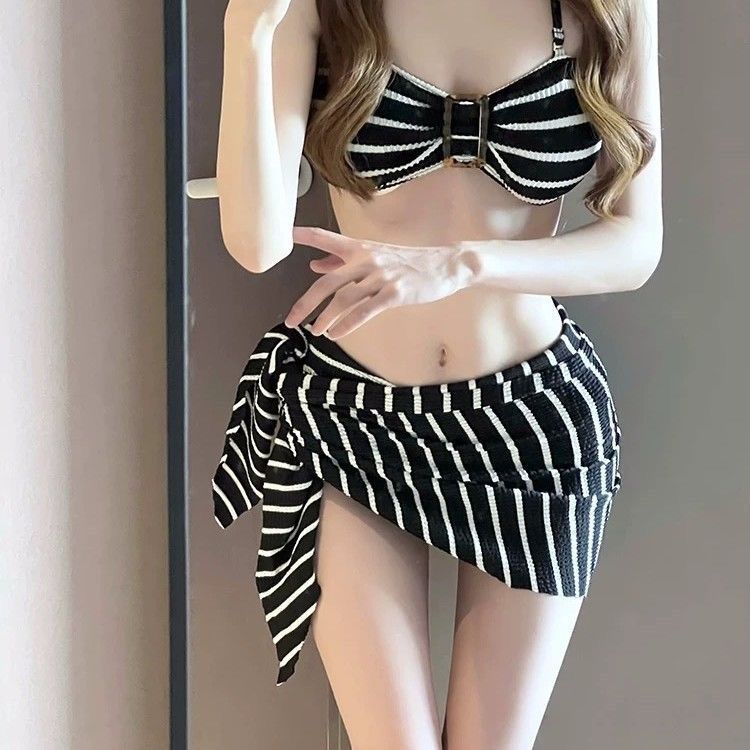 レディース水着 2026 夏休み水着 ストライプ柄 ツーピー - Womens Suit のレビューと価格